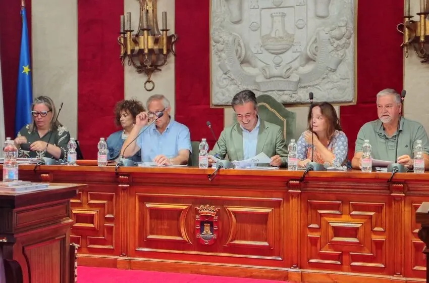 El Ayuntamiento de Camargo aprueba por unanimidad solicitar que El Carmen sea declarado festivo autonómico