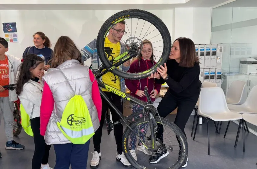  Talleres de reparación de bicicletas y rutas en E-Bike para favorecer la movilidad sostenible