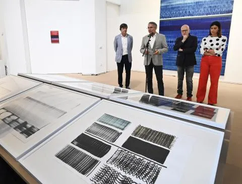 Noticias de Cantabria | El Cántabro | Juan Uslé vuelve al Palacete del Embarcadero con ‘Breathing Bay’, una exposición íntima y evocadora