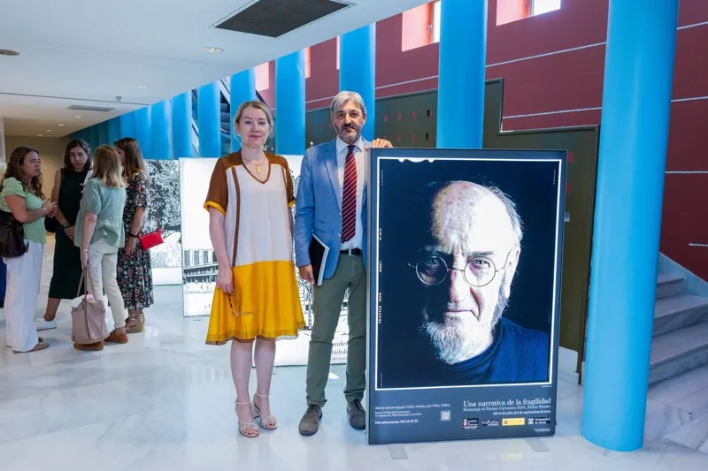 Noticias de Cantabria | El Cántabro | La exposición sobre el último Premio Cervantes Álvaro Pombo se inaugura hoy en el Palacio de Festivales de Cantabria