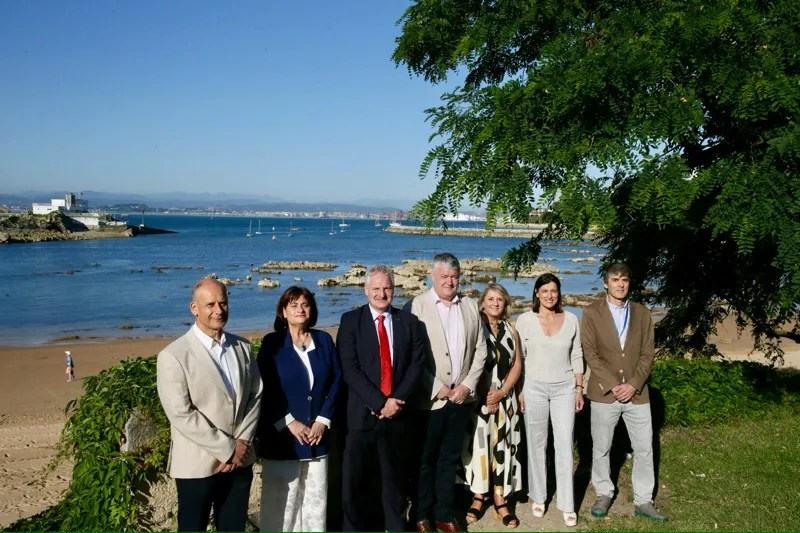 Agüeros reitera el apoyo del Gobierno con la Universidad de Cantabria con la firma de un contrato-programa de «cifras históricas»