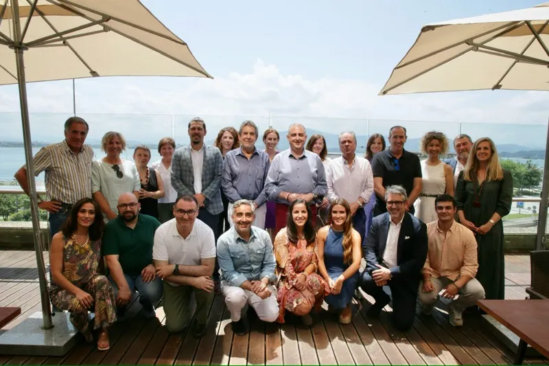 Noticias de Cantabria | El Cántabro | Media reconoce "los años de trabajo en el servicio público" de Emilio Misas, secretario de la CROTU