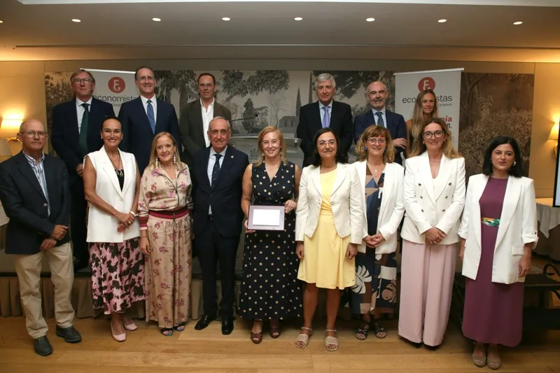 Noticias de Cantabria | El Cántabro | Urrutia asiste a los actos del Día del Economista para trasladar el apoyo del Gobierno al Colegio y a sus profesionales