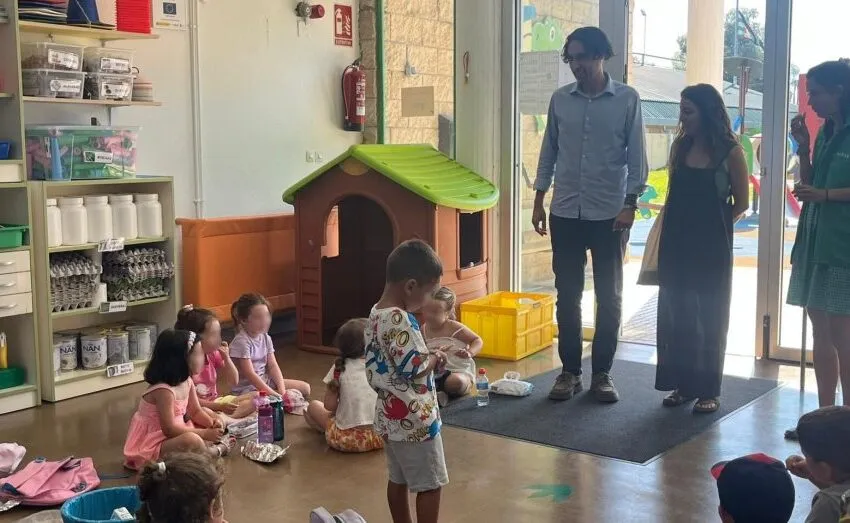  SOBERÓN VISITA A LOS NIÑOS DEL CAMPUS DE VERANO DE ASTILLERO