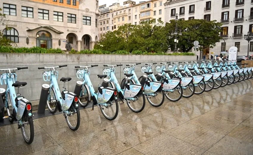 ASTILLERO PROPONE EXTENDER EL SISTEMA DE ALQUILER DE BICICLETAS ELÉCTRICAS DE SANTANDER AL CONJUNTO DE LA BAHÍA