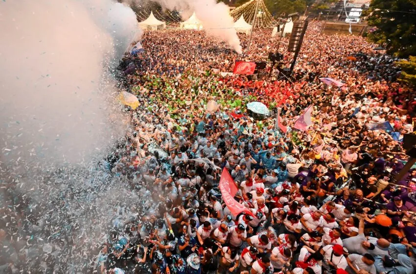 Noticias de Cantabria | El Cántabro | La alcaldesa abre la Semana Grande 2025 con un chupinazo multitudinario