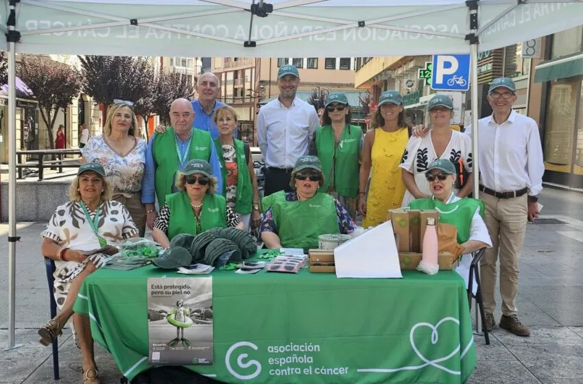 Noticias de Cantabria | El Cántabro | Torrelavega se suma a la campaña contra el cáncer de piel con una jornada informativa y exhibición canina