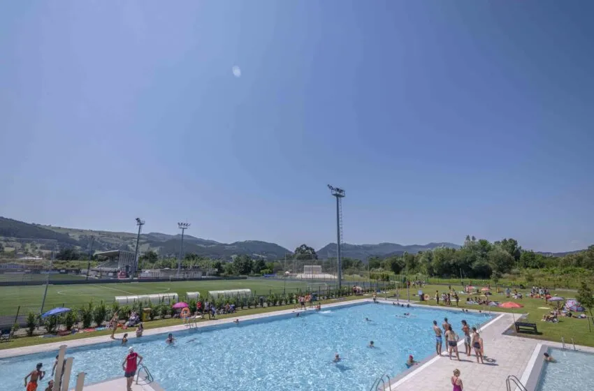 Noticias de Cantabria | El Cántabro | Se reabre el vaso grande de la piscina