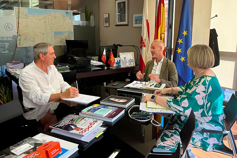 Suances recupera el próximo curso 2025/2026 las tres aulas de dos años