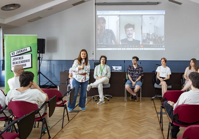 Gómez del Río destaca el potencial creativo y artístico de los jóvenes para contar historias, reivindicar y hacerse escuchar a través del cine