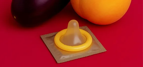 Noticias de Cantabria | El Cántabro | Salud lanza la campaña 'Yo decido, con condón' para concienciar sobre la importancia del uso del preservativo a la hora de prevenir las Infecciones de Transmisión Sexual