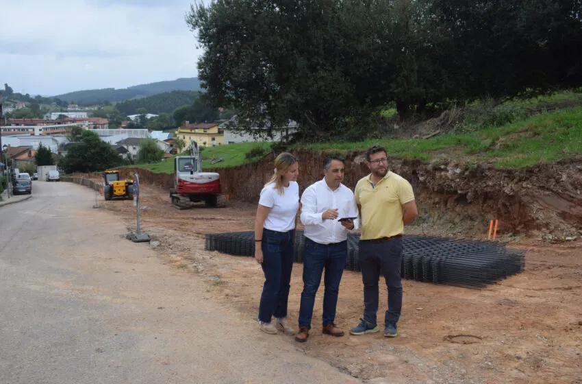 Noticias de Cantabria | El Cántabro | Piélagos construye una nueva zona de estacionamiento en la calle Aurelio Díez de Renedo para mejorar la seguridad vial y dar respuesta a la falta de aparcamiento