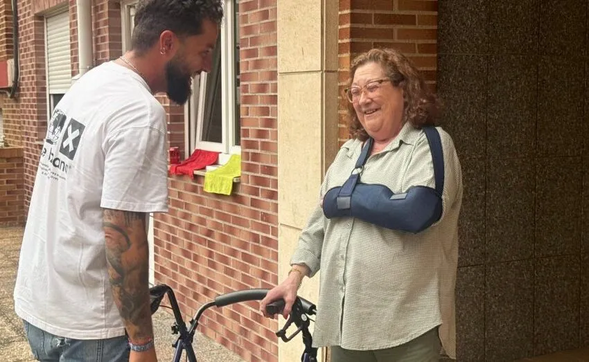  El Ayuntamiento de Astillero comienza la entrega de andadores a los vecinos