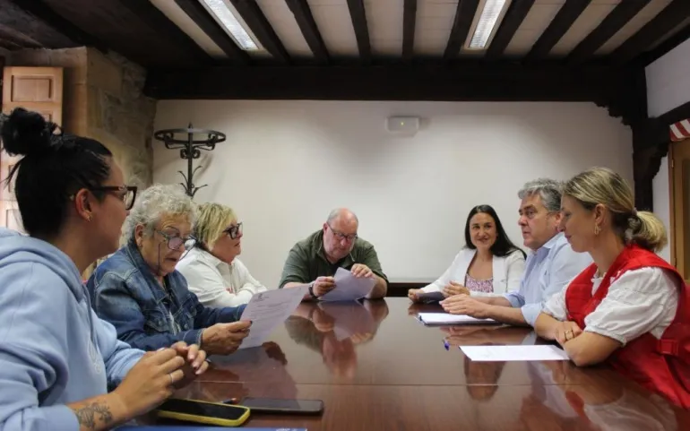  El Ayuntamiento reedita sus convenios de colaboración con Cruz Roja, Ascasam, Cáritas y el CEPA