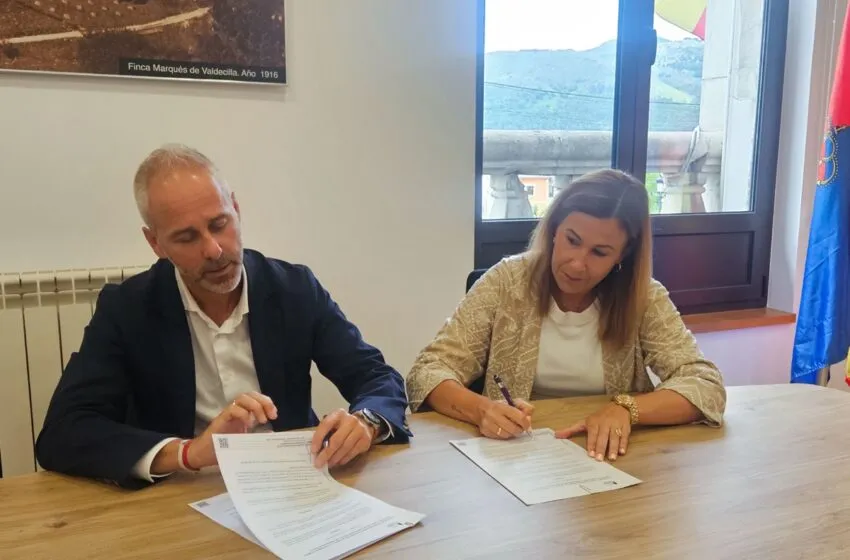  Educación y el Ayuntamiento de Medio Cudeyo suscriben un convenio de colaboración para ejecutar un parque infantil en el CEIP Marqués de Valdecilla