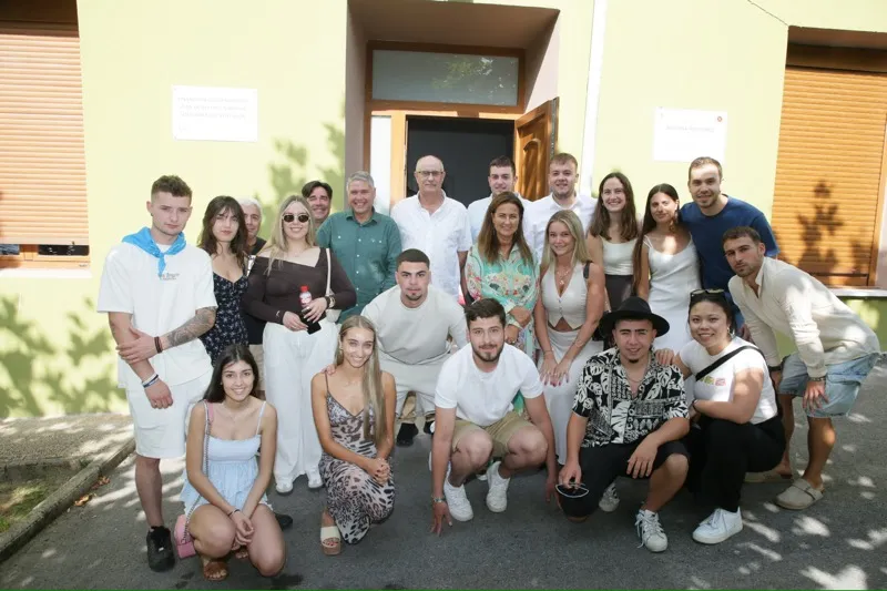 Noticias de Cantabria | El Cántabro | Gómez del Río destaca el papel de la mujer rural en la lucha por la igualdad y ensalza el papel "crucial" de las asociaciones para darles voz