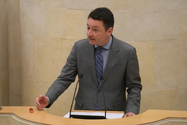  El PP no acepta el ultimátum del PSOE para imponer el mapa concesional de transporte por autobús y exige que se debata en la Conferencia Sectorial