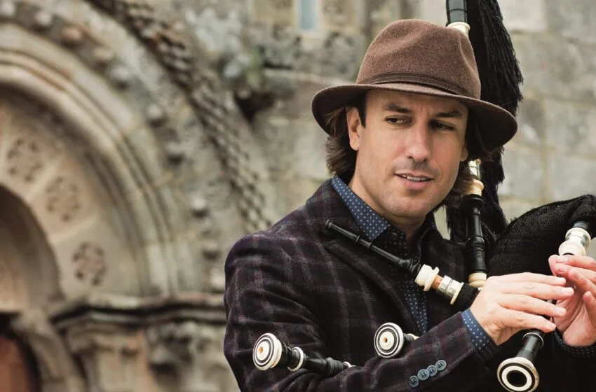  Carlos Núñez presenta en Comillas el espectáculo ‘Celtic Beethoven’ dentro de la gira Lugares Máxicos 2025 