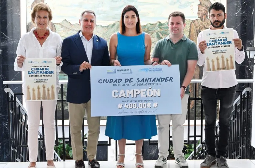 Noticias de Cantabria | El Cántabro | La bolera de Cueto acoge este jueves el Trofeo de categorías menores de bolo palma