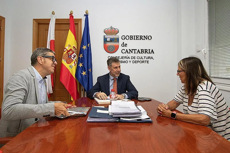 Noticias de Cantabria | El Cántabro | El Colegio de Ciencia Política y Sociología ofrece a Cultura su colaboración para abordar proyectos en comú