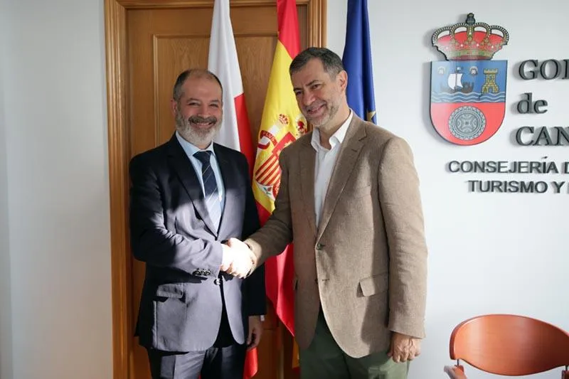 Noticias de Cantabria | El Cántabro | Martínez Abad y el rector de la Universidad Europea del Atlántico estudian diferentes líneas de colaboración en materia de cultura, turismo y deporte