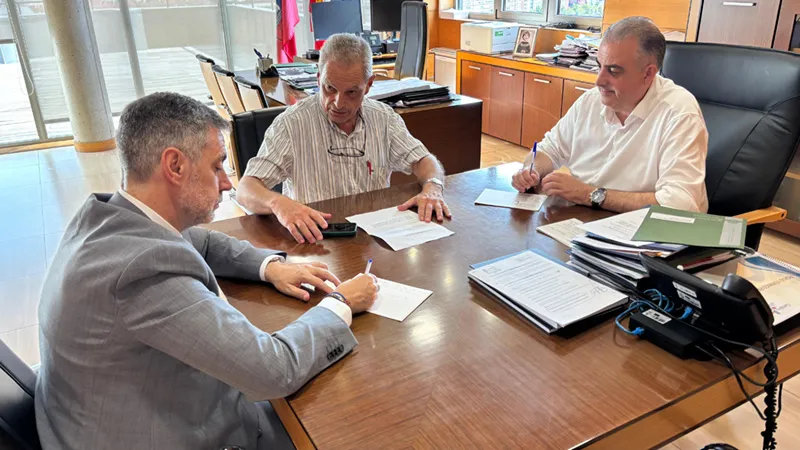 Noticias de Cantabria | El Cántabro | El Gobierno acometerá en los próximos días la limpieza de la carretera de acceso a la Cueva del Soplao desde Celis