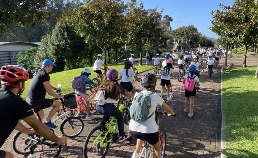 EL AYUNTAMIENTO DE ASTILLERO CELEBRA LA III GRAN BICICLETADA ESCOLAR POR LA SEMANA EUROPEA DE LA MOVILIDAD