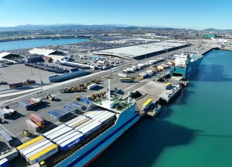 Noticias de Cantabria | El Cántabro | La Autoridad Portuaria de Santander adjudicará a Aceinsa Cantábrico el acondicionamiento del muelle de Raos 8