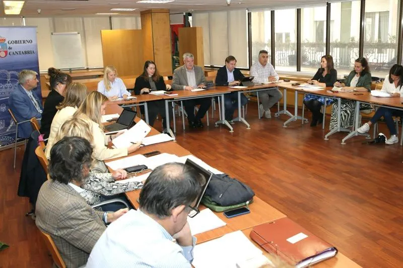 Noticias de Cantabria | El Cántabro | La Comisión Coordinadora de Asuntos Europeos comprueba el "buen ritmo" de ejecución de las inversiones de los fondos MRR