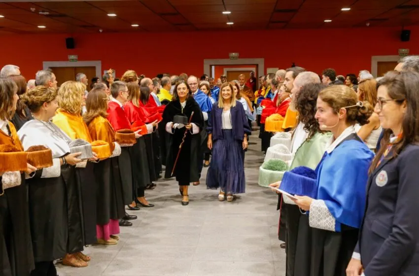 Noticias de Cantabria | El Cántabro | Buruaga asegura que Gobierno y UC comparten "un marco estratégico común" y avanza nuevas titulaciones en TIC y un centro mixto que agrupa informática y telecomunicaciones