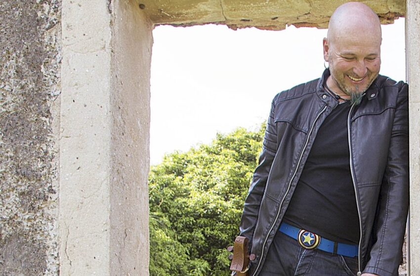 Noticias de Cantabria | El Cántabro | El rabel y la improvisación de coplas protagonistas de la tercera pieza audiovisual editada por el programa 'Origen'