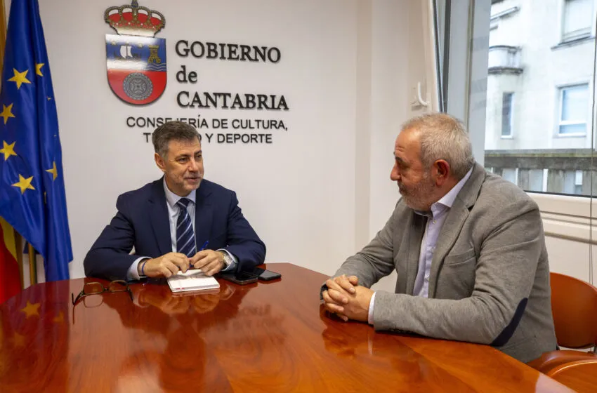 Noticias de Cantabria | El Cántabro | Cultura renueva su colaboración con la Junta de Cofradías de Semana Santa