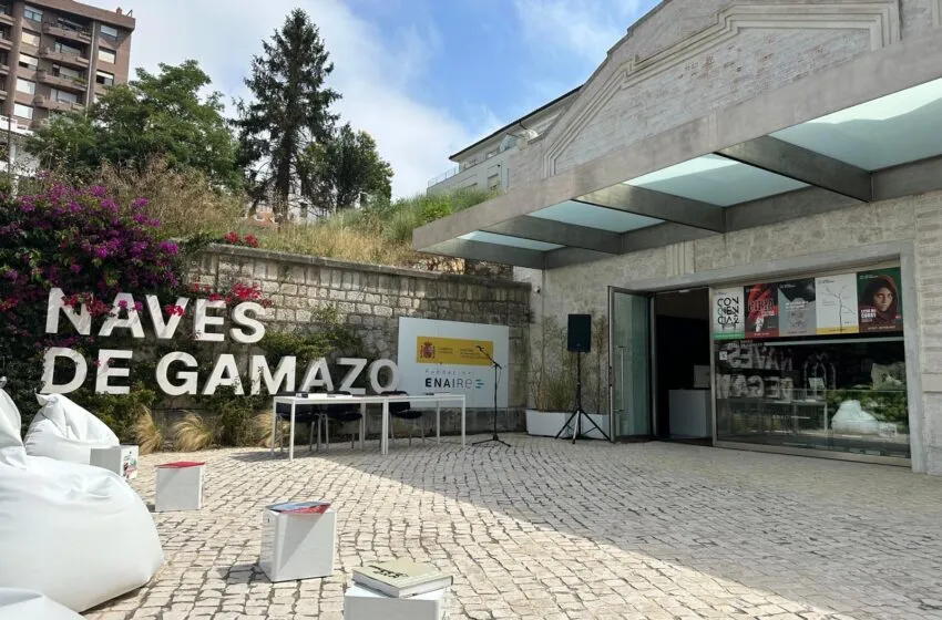 Noticias de Cantabria | El Cántabro | La Sociedad Regional de Cultura y Deporte y Fundación ENAIRE renuevan su acuerdo para garantizar la continuidad del Centro de Arte Naves de Gamazo