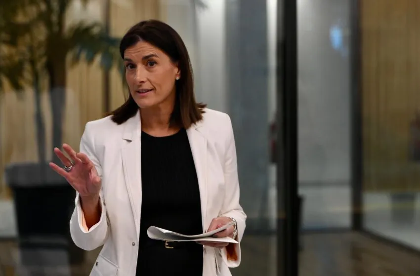 Noticias de Cantabria | El Cántabro | Gema Igual destaca el compromiso del Ayuntamiento con la innovación tecnológica