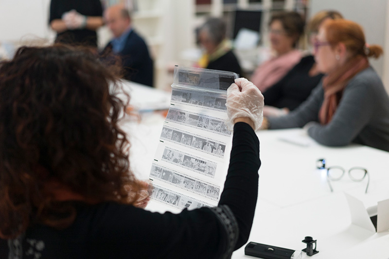 Noticias de Cantabria | El Cántabro | Talleres de recuperación del patrimonio fotográfico y murales rurales actividades del programa 'Cultura expandida' para esta semana