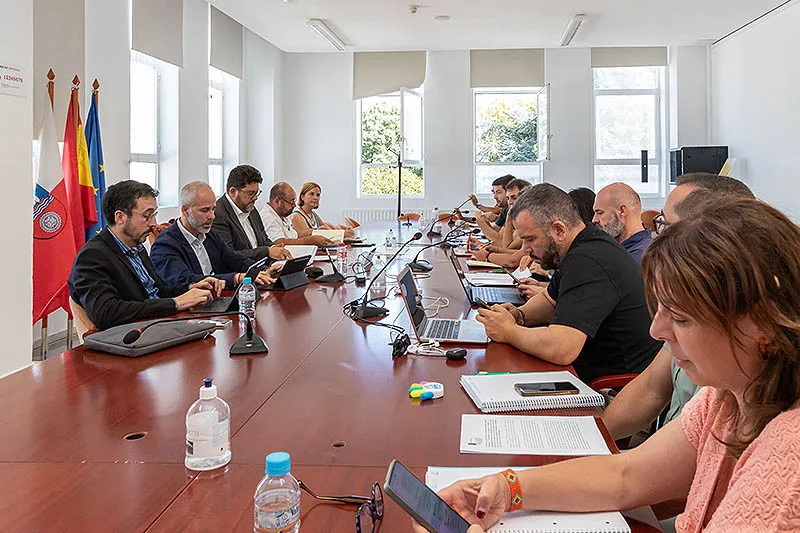 Noticias de Cantabria | El Cántabro | La segunda jornada de huelga docente en Infantil y Primaria registra un seguimiento del 43% del profesorado