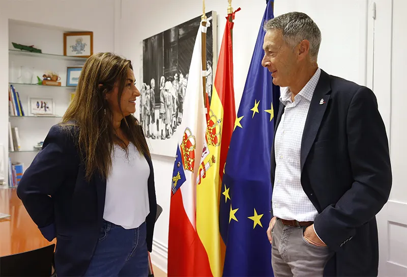  Inclusión Social y el Ayuntamiento de Campoo de Enmedio colaborarán en proyectos de mejora de los Servicios Sociales de Atención Primaria del municipio