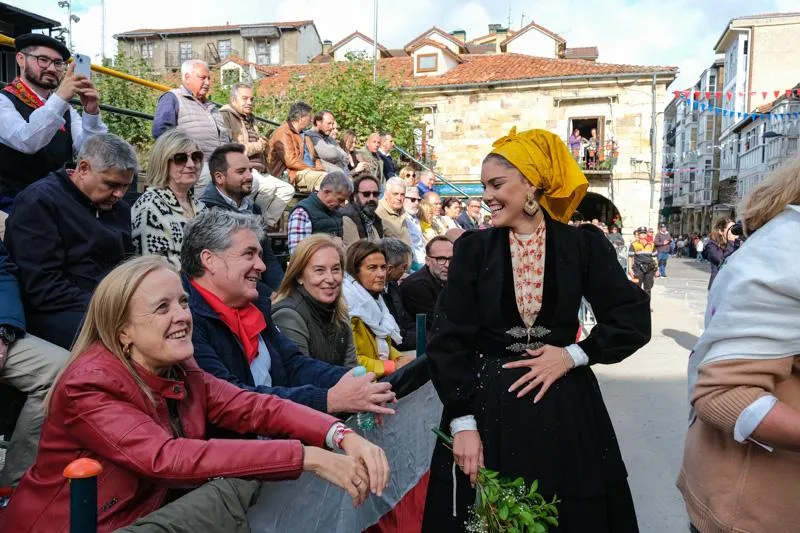 El tradicional desfile de carretas del Día de Campoo pone fin a las fiestas de San Mateo