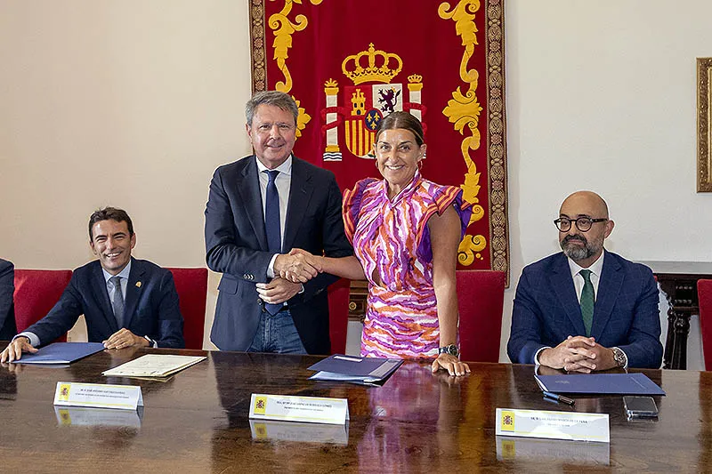  El Gobierno firma con ADIF y con los Ayuntamientos de Reinosa y Campoo de Enmedio el protocolo para preparar la llegada del AVE a Cantabria