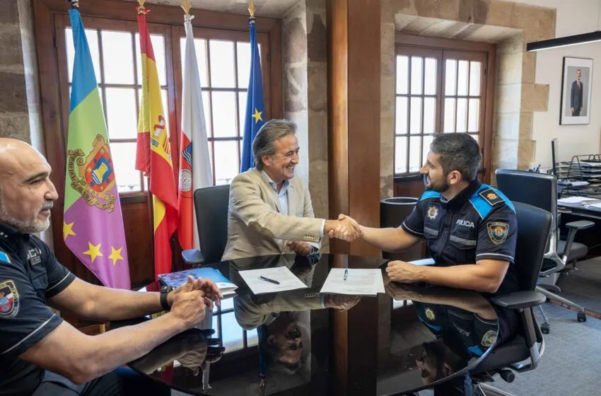  Camargo avanza en el refuerzo de la Policía Local con la incorporación de un nuevo agente de movilidad