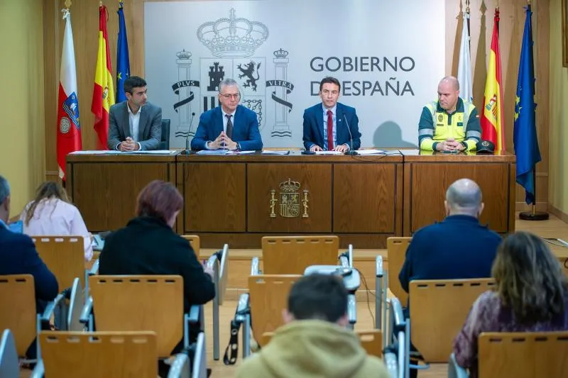 Cantabria contará con 46 quitanieves y más de 300 efectivos en el operativo invernal para garantizar la seguridad en las carreteras del Estado