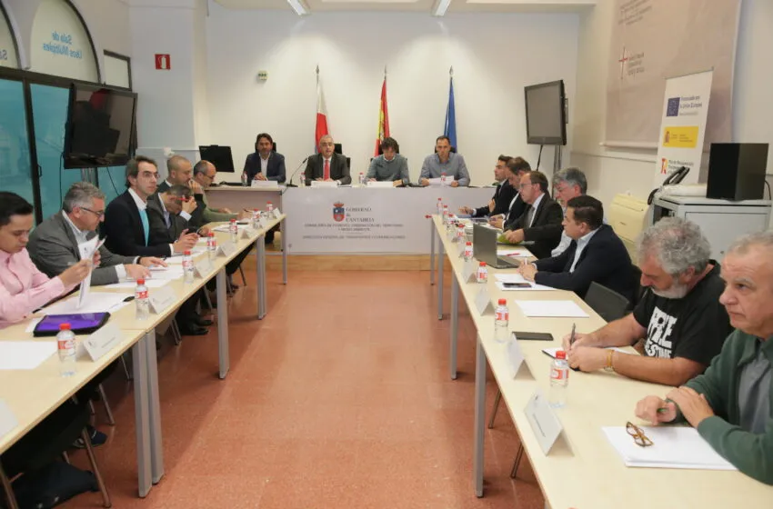 Media exige al Estado un documento «por escrito» entre las dos administraciones que garantice el tren Santander-Bilbao