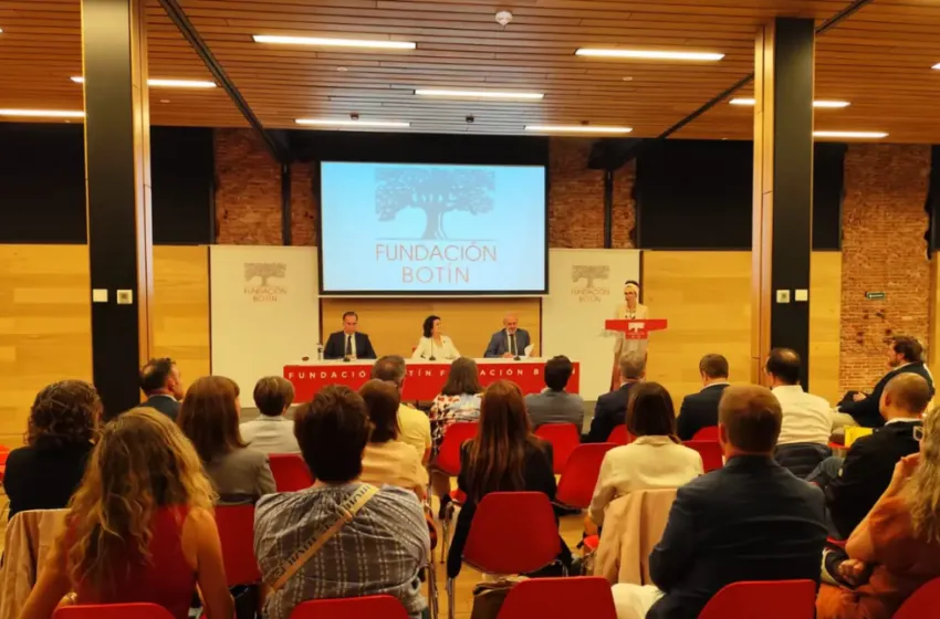  El IDIVAL y la Universidad de Nebrija impulsan la 4ª edición del Máster MINDS en Innovación en Salud