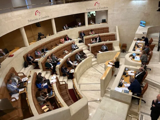 Noticias de Cantabria | El Cántabro | El proyecto de El Sardinero, el aborto y los impuestos, a debate en el Parlamento de Cantabria