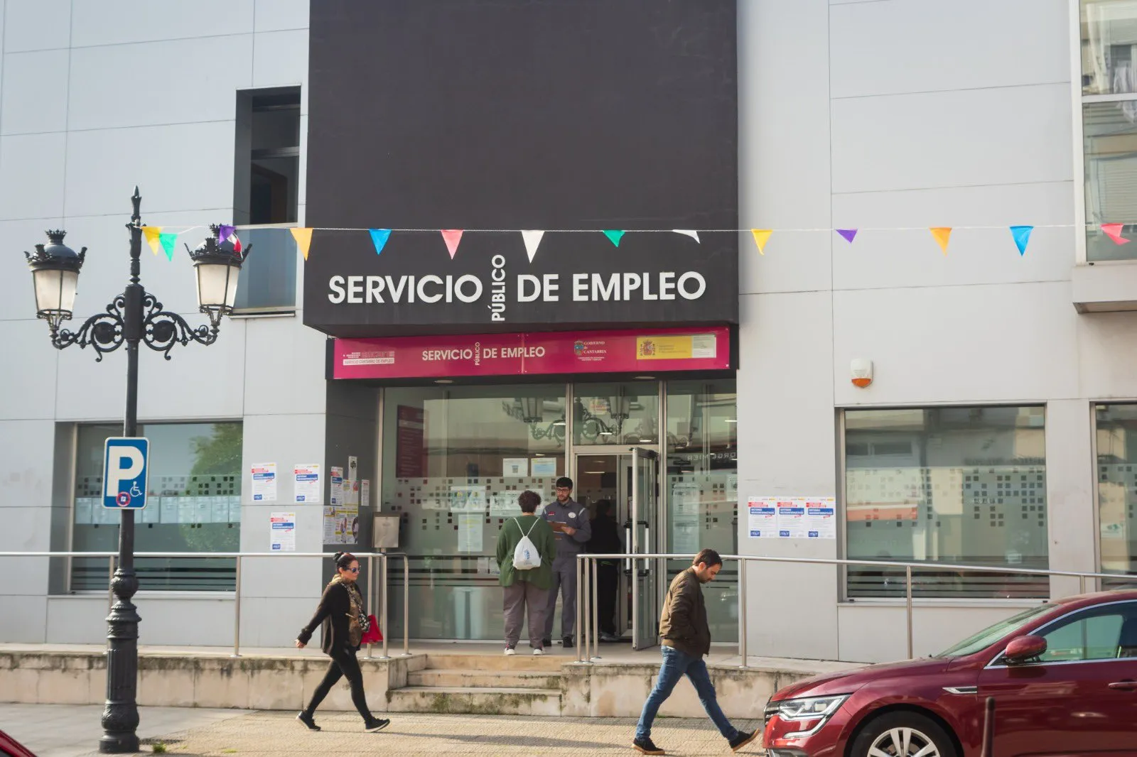 El Servicio Cántabro de Empleo aprueba su presupuesto para 2026 con el respaldo de los sindicatos y la patronal