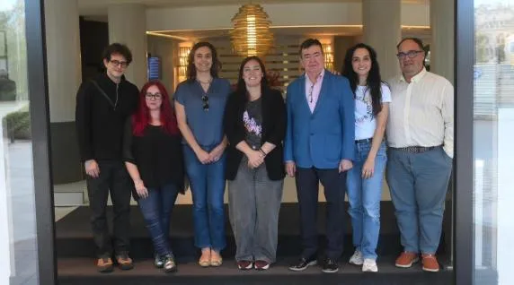 Isabel Fernández González gana el XV Premio Ricardo López Aranda con la obra “A Ele E Equis”
