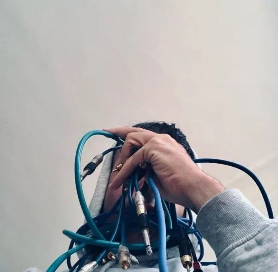 El ciclo de electrónica visual ‘Link’ continúa este sábado en la Fábrica de Creación con el directo inmersivo de Marcos Leirás