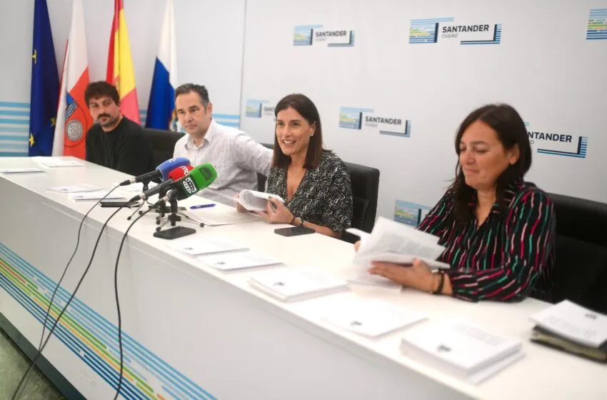 Noticias de Cantabria | El Cántabro | El Ayuntamiento se suma al Día del Cine español con el libro ‘Turismo de cine en Santander’