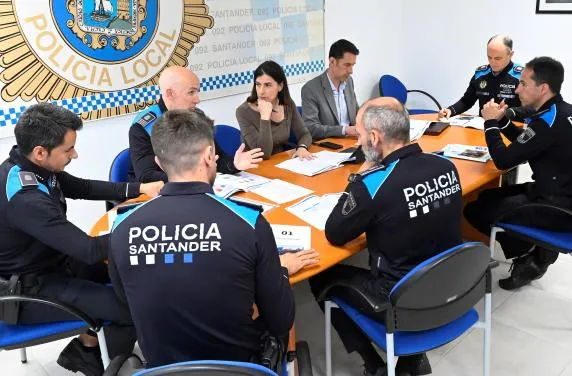 Noticias de Cantabria | El Cántabro | Santander se suma al sistema de oposición única para Policía Local