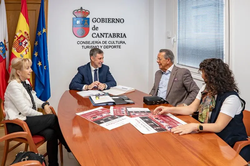 Noticias de Cantabria | El Cántabro | Martínez Abad reconoce la labor del grupo Bárymont por su "apuesta clara por el emprendimiento y el bienestar económico"